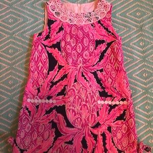 Lilly Pulitzer Girls Dress shift, size 5.